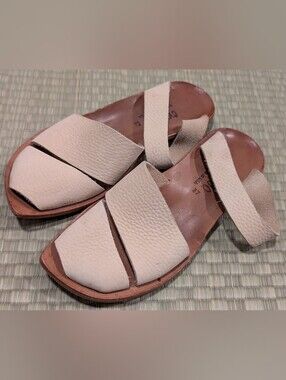 CYDWOQ Diagonal Sandal in White Nubuck Leather Women's Size EU 37 Made in USA
